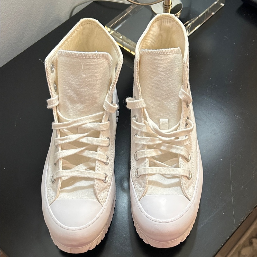 Converse Women's All Star White Platform Sneakers Lugged Sole Chuck Taylor - Picture 3 of 9